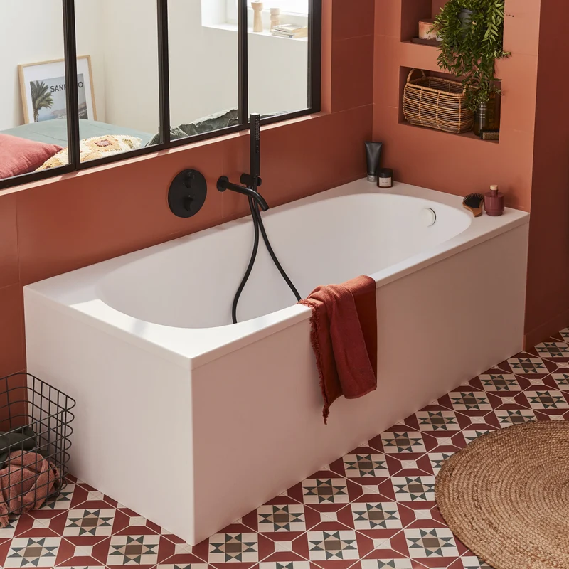 Bañera acrílica BASTILLE de Jacob Delafon | Diseño Orgánico Mate o Brillo | de 160 a 180 cm