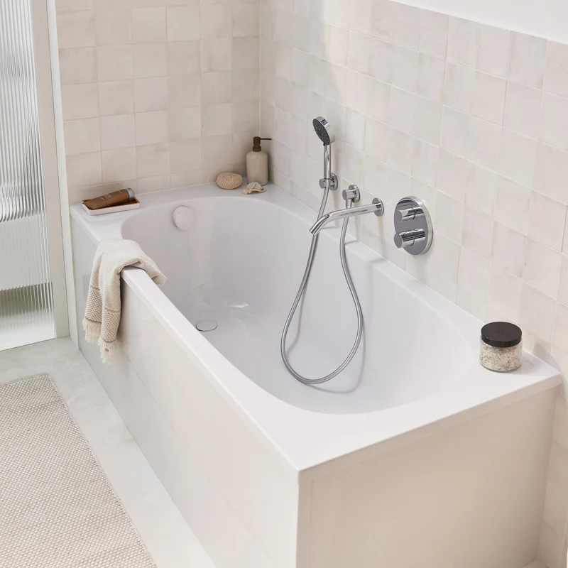 Bañera acrílica BASTILLE de Jacob Delafon | Diseño Orgánico Mate o Brillo | de 160 a 180 cm