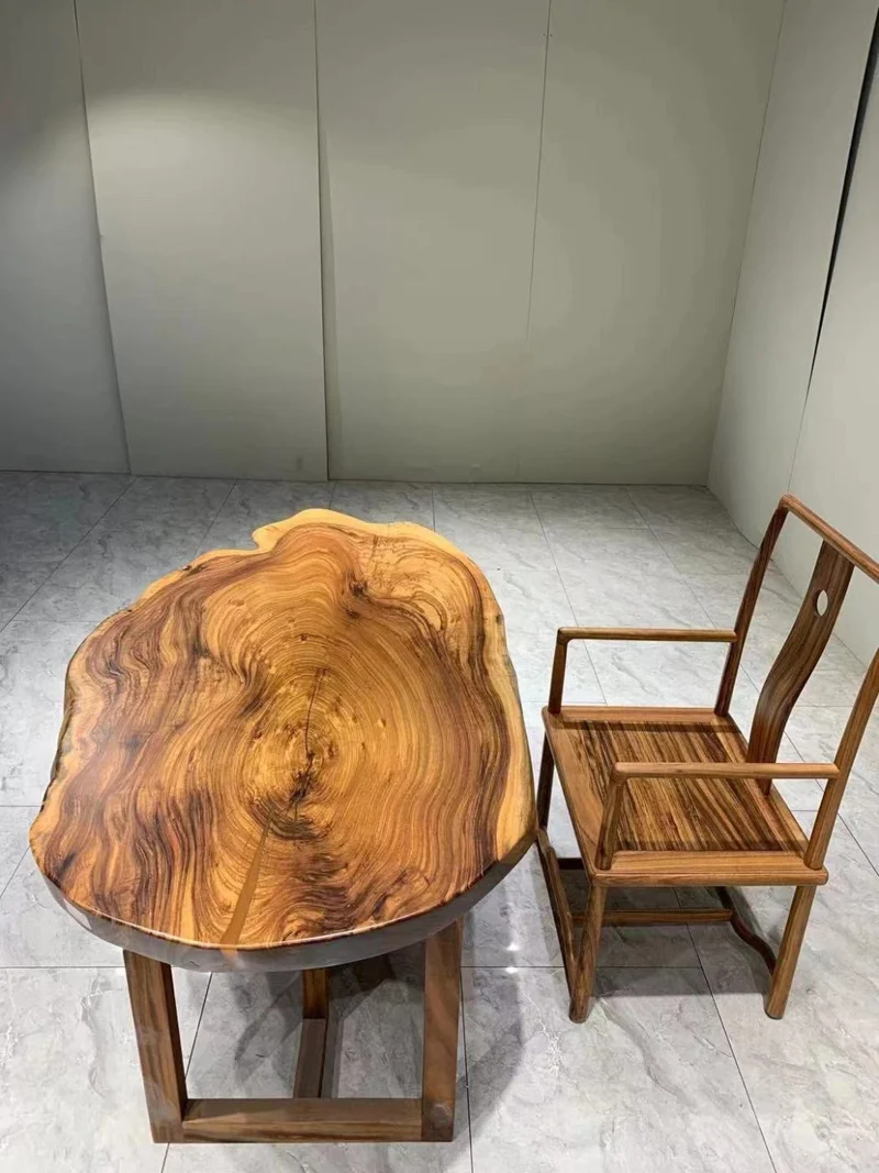Live Edge Leaf Shape Dining Table