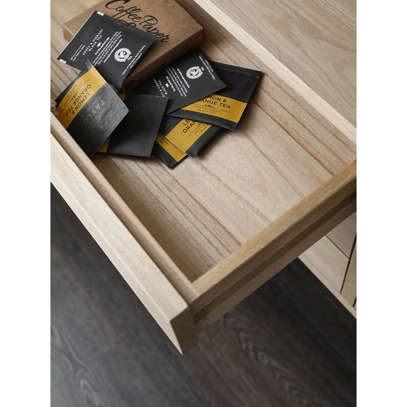 Glamour Relax Space Oak Wood Kitchen Cupboard
