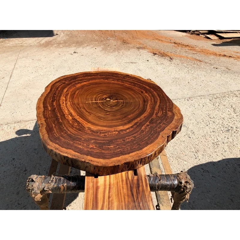 Epicurean Solid Wood Coffee Table