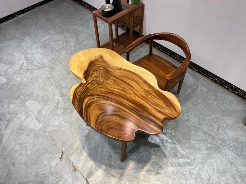 Serene Cloud Shape Coffee Table