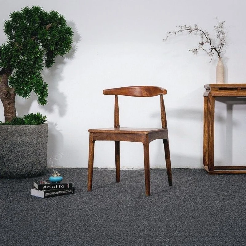 Elysian Simple Design Horns Chair