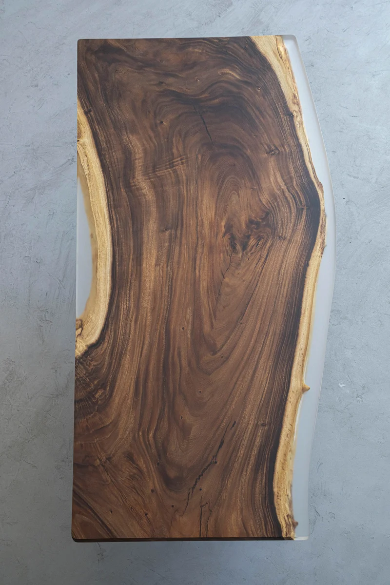 Resin Countertop Dining Table