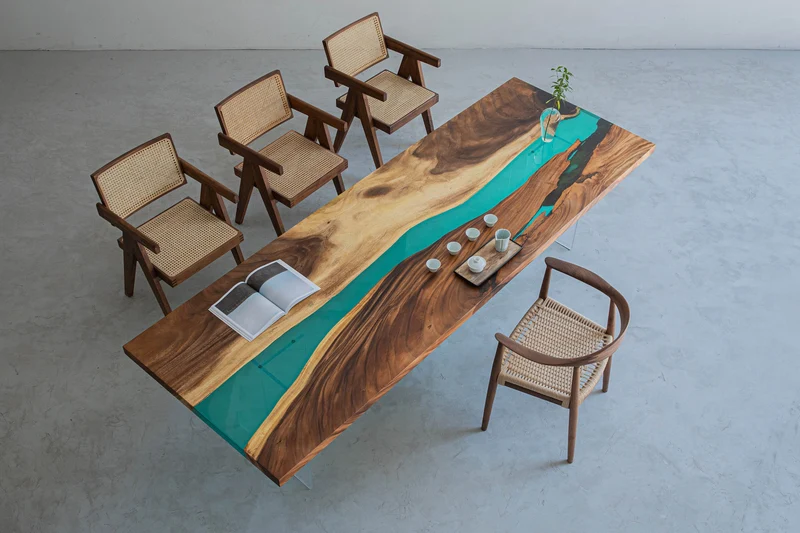 South America Walnut Wood Epoxy Resin Table with Japanese Resin