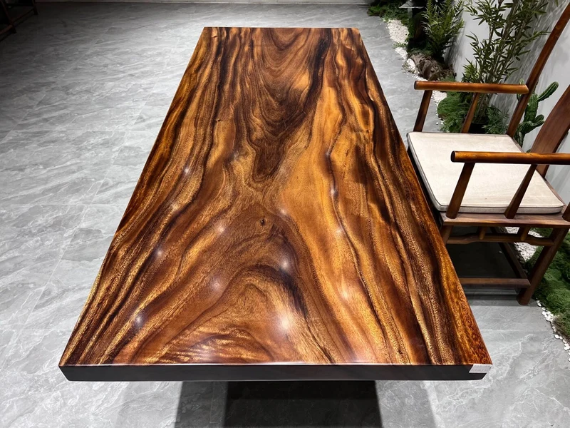 Solid American Walnut Brown Color Wood Slab Table