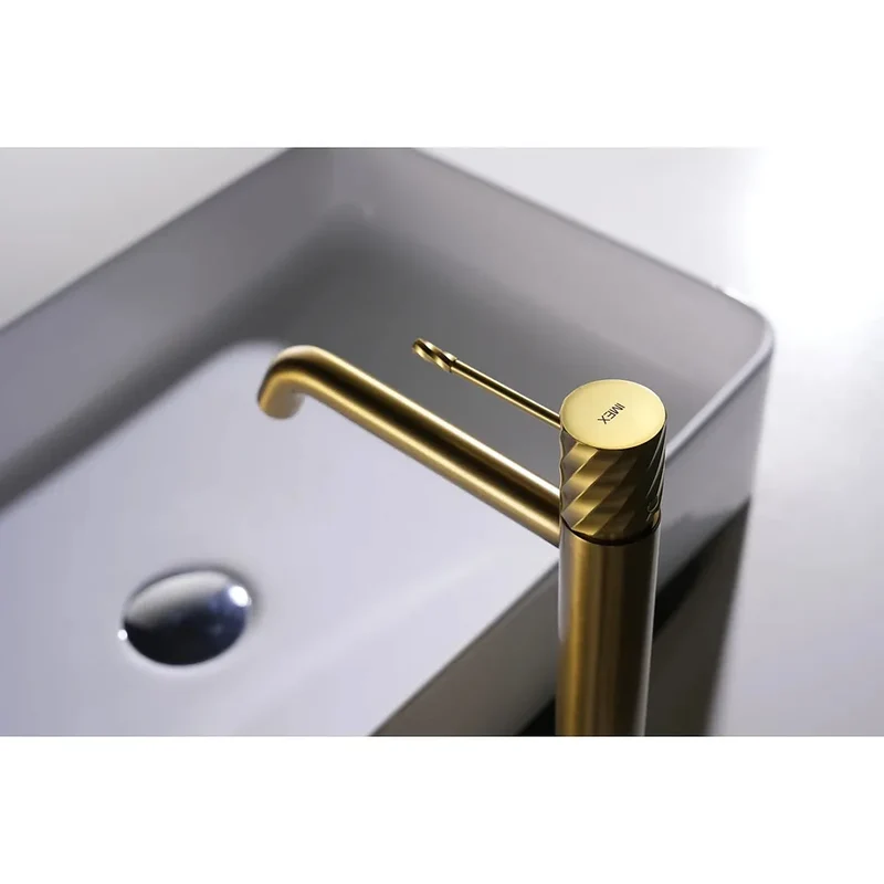 Monomando lavabo alto Bless oro cepillado Imex