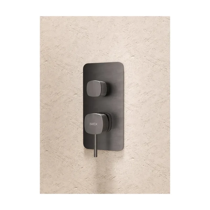 Conjunto ducha monomando empotrado Sassari black gun metal Imex