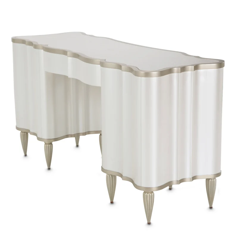 London Place - Vanity
