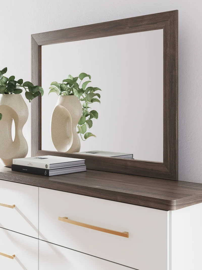 Kendanport - Bedroom Mirror - Brown