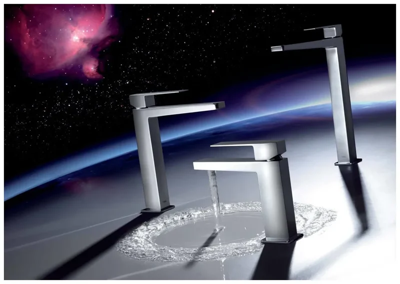 Grifo monomando para lavabo con caño plano de latón con acabado cromado S SLIM TRES