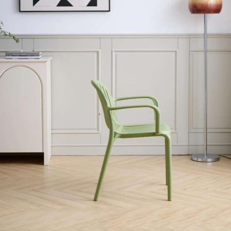 Set de 4 Sillas Marruecos con Brazos, Verde Olivo, con Espaldar en Rayas y Diseño Minimalista