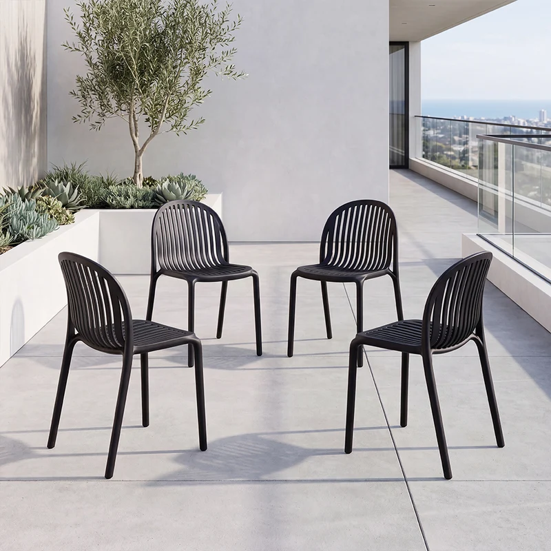 Set de 4 Sillas Marruecos, Negro, con Espaldar en Rayas y Diseño Minimalista