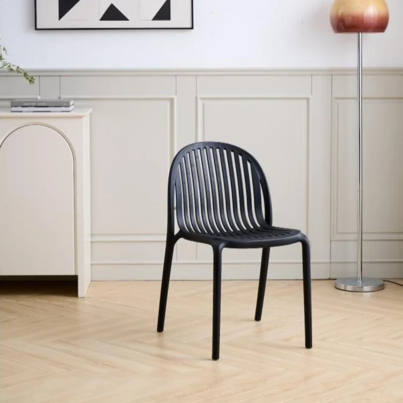 Set de 2 Sillas Marruecos, Negro, con Espaldar en Rayas y Diseño Minimalista