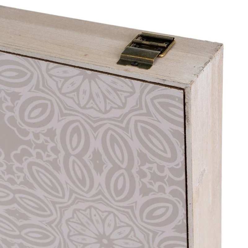 Tapa de contador de luz en madera color beige con geometría de 46x31x6cm