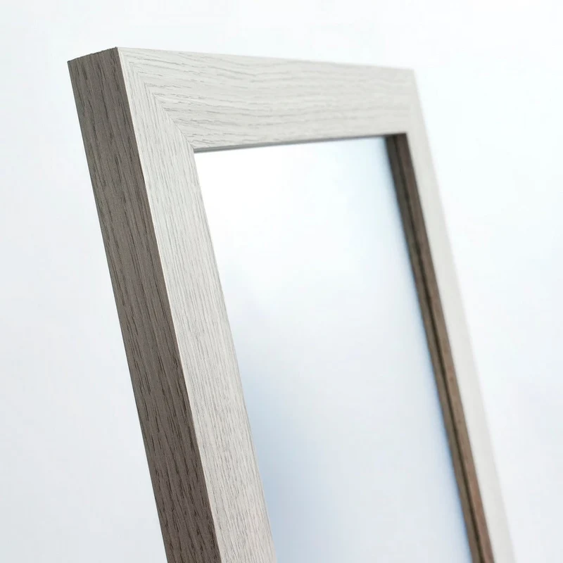 Espejo de pie de cuerpo entero con marco de madera gris de 157x37 cm