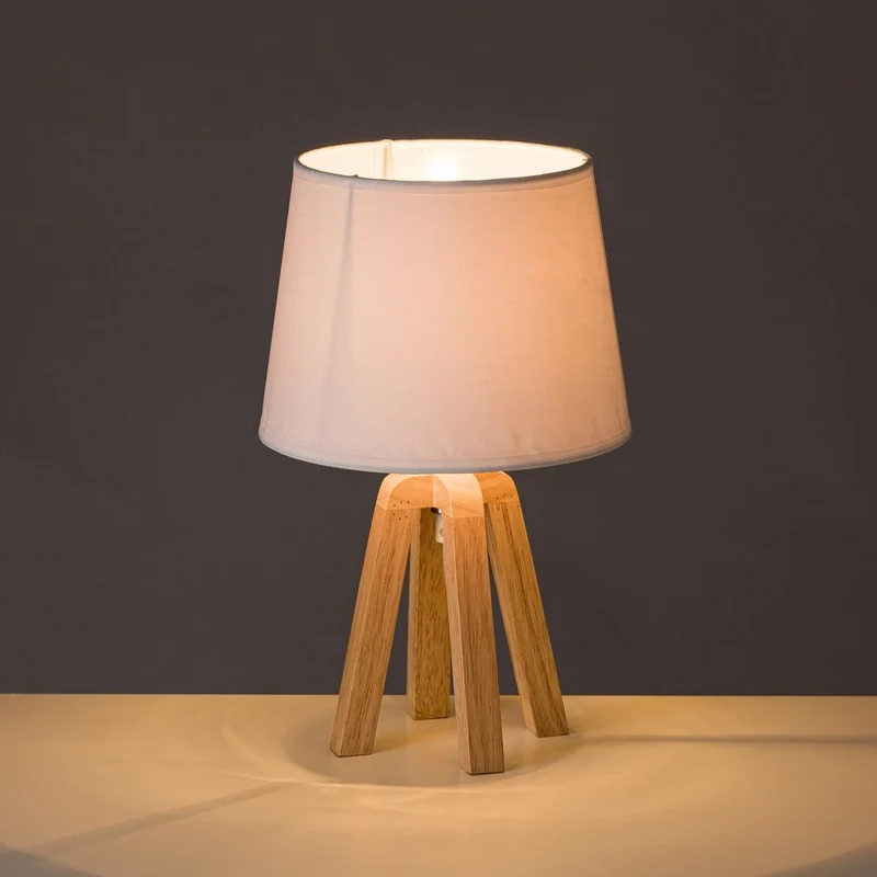 Lámpara de mesita nórdica en madera de roble beige de ø 21x34 cm