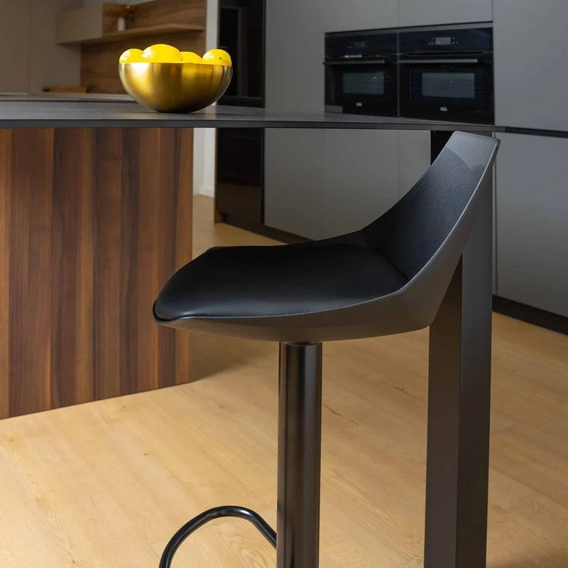Taburete alto de cocina regulable en altura negro con respaldo alto