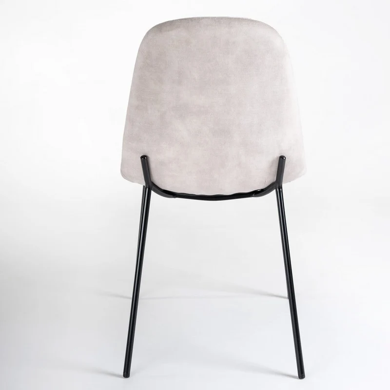 Pack de 4 sillas Gina de terciopelo beige con patas de metal negro