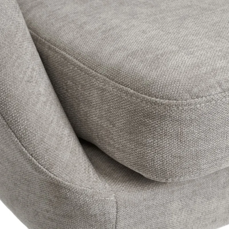 Sillón de chenilla gris claro con patas de madera de catalpa para salón