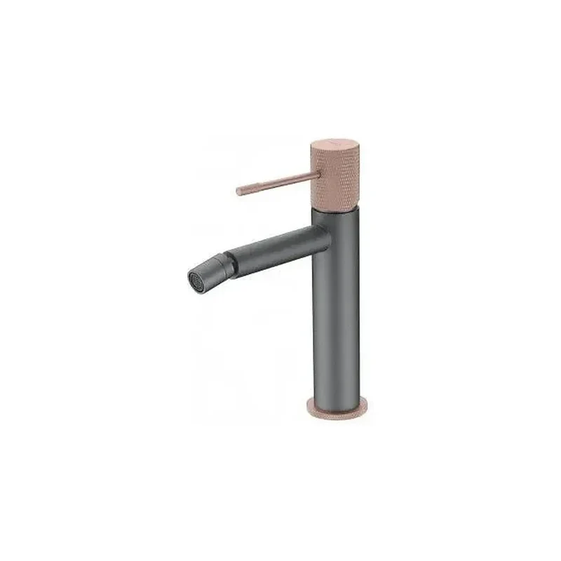 Grifo con un diseño de monomando para bidé de color gris mate y champagne Line de Imex