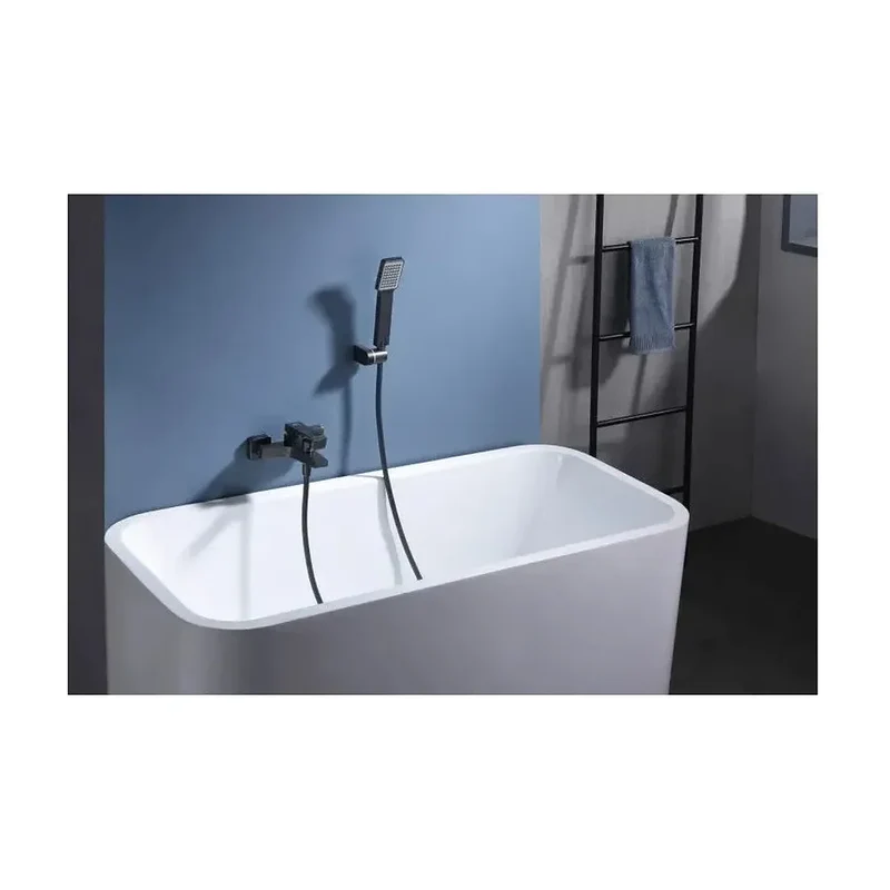 Grifería monomando de bañera y ducha hecha de latón con acabado negro metalizado Art de Imex
