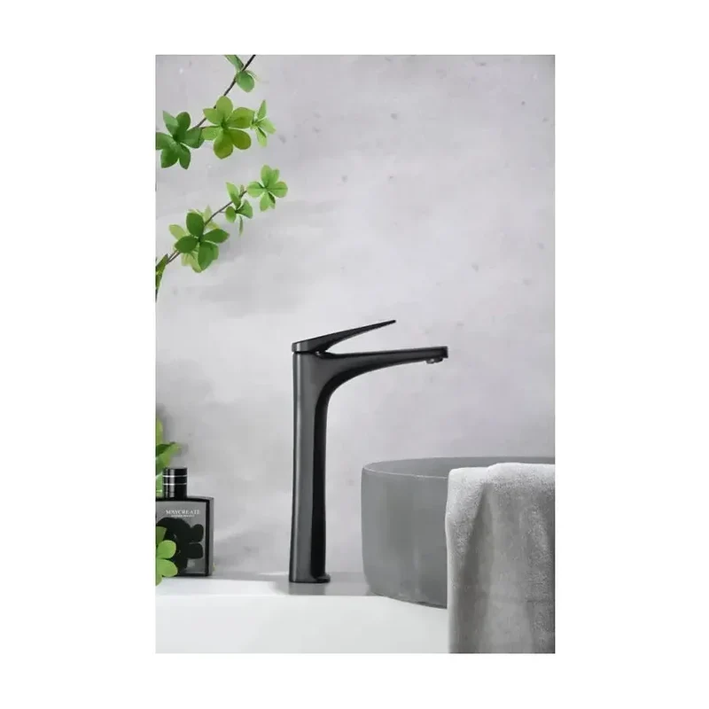 Grifo monomando con caño alto para lavabo fabricado en latón con acabado negro mate Delos de Imex