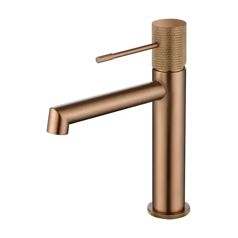 Grifo monomando para lavabo fabricado en latón con acabado oro rosa cepillado Line de Imex