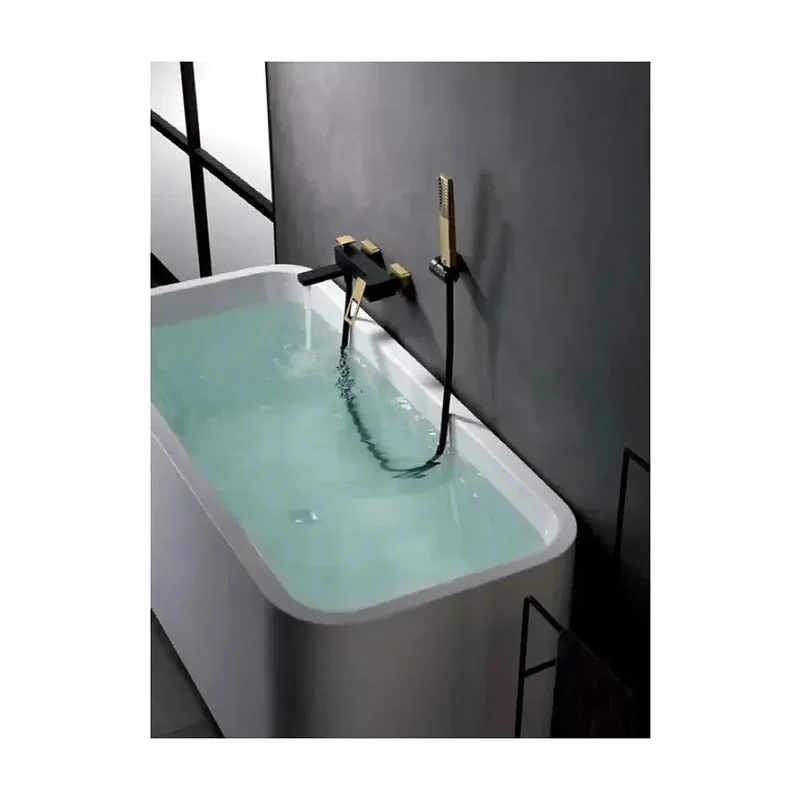 Grifo monomando de pared para bañera o ducha de diseño moderno con un acabado negro oro Suecia de Imex