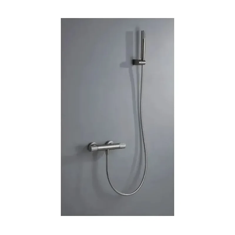 Grifo de ducha termostático con teleducha fabricada en latón de color níquel cepillado Line de Imex