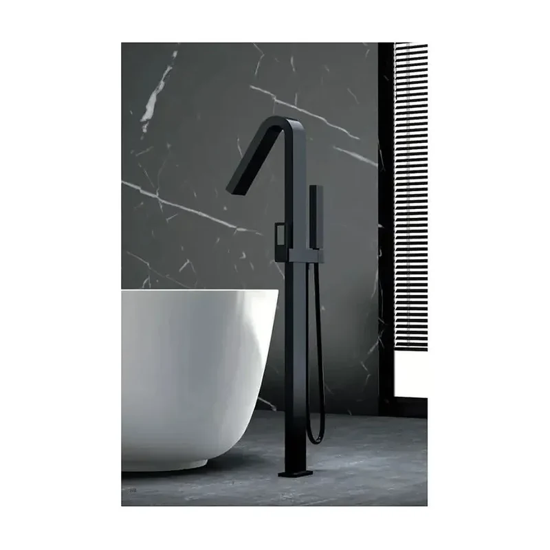 Grifo de bañera exento negro mate con mango de ducha fabricado en latón suecia de Imex