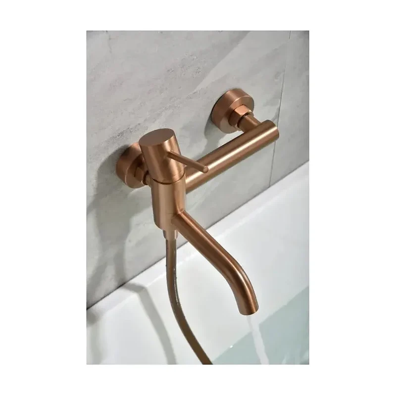Conjunto de grifo monomando para bañera con ducha de mano en latón y abs con acabado oro rosa cepillado Monza de Imex