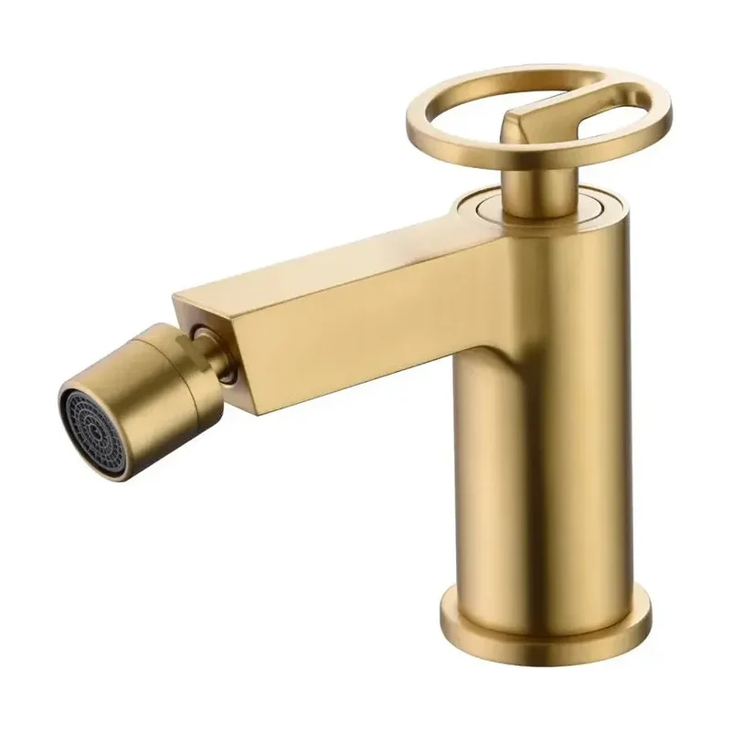 Grifo monomando sobre repisa para bidé fabricado en latón con acabado oro cepillado Olimpo de Imex