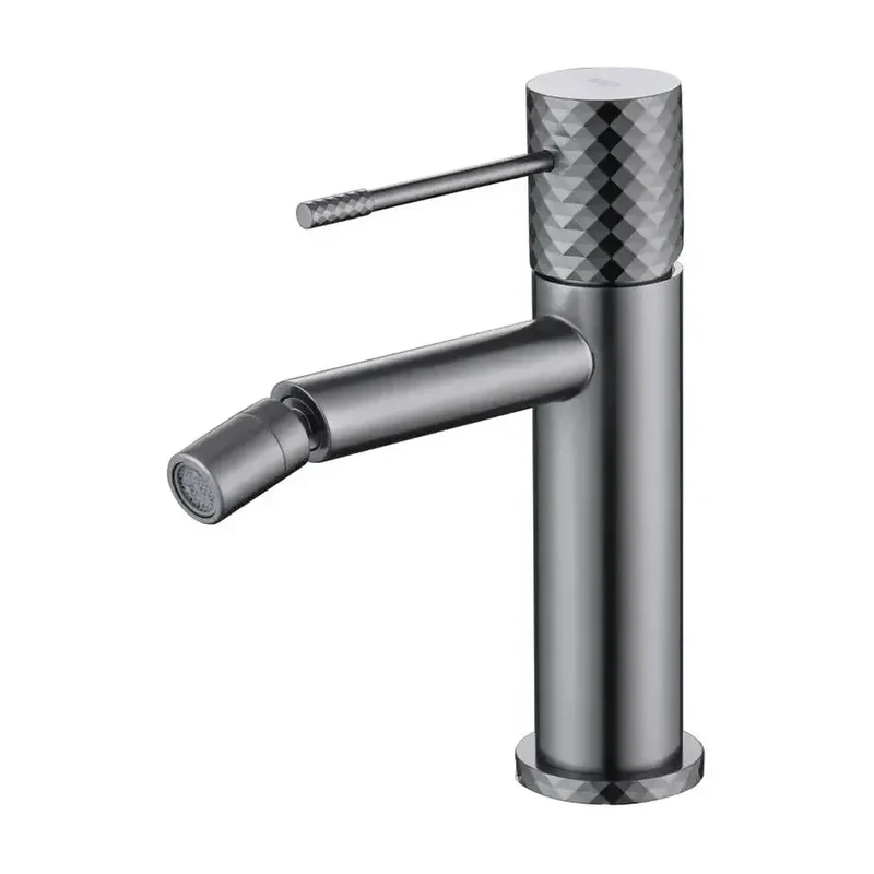 Grifo monomando para bidé con tecnología cold open hecho de latón con acabado negro metalizado Genova de Imex