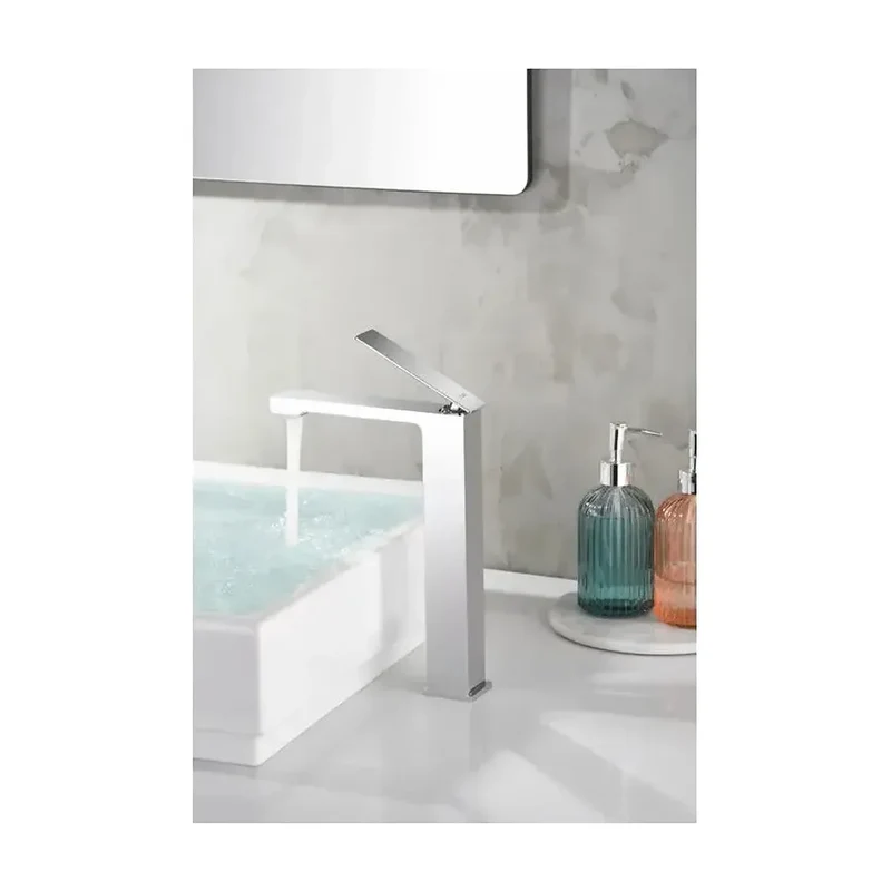 Grifo monomando con caño alto para lavabo hecho de latón con acabado cromado Pisa de Imex