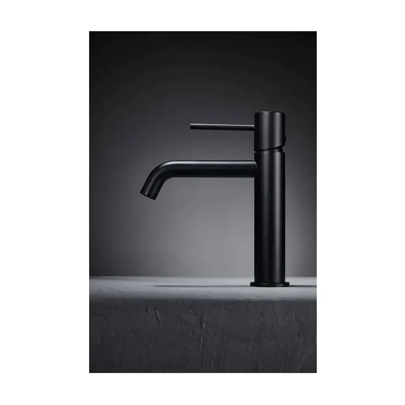 Grifo monomando para lavabo cartucho de 25 mm fabricado en latón con acabado negro mate Monza de Imex