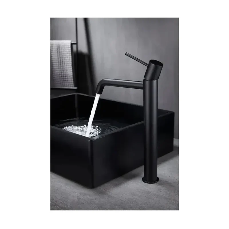 Grifo de lavabo alto con cartucho cerámico de 25 mm fabricado en latón con acabado negro mate Monza de Imex