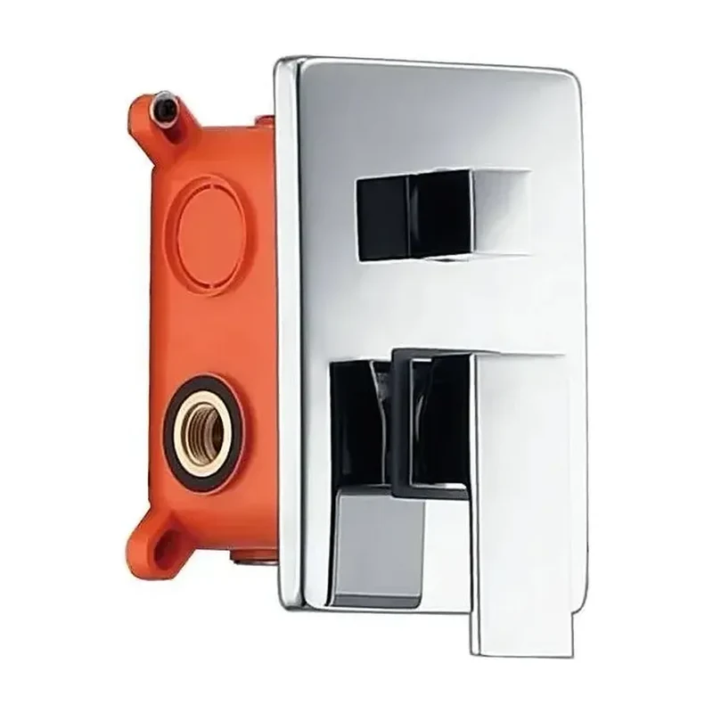 Conjunto para duchas de pared con un diseño moderno en acabado cromado Dublin de Imex