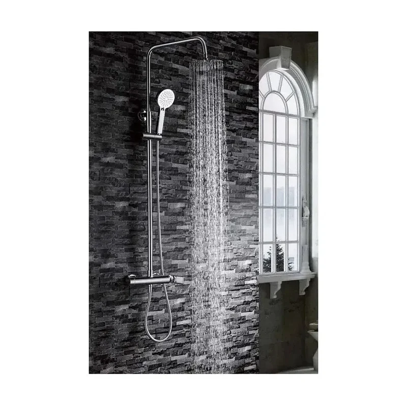 Columna extensible de ducha con un diseño moderno y un acabado cromado Fiyi de Imex