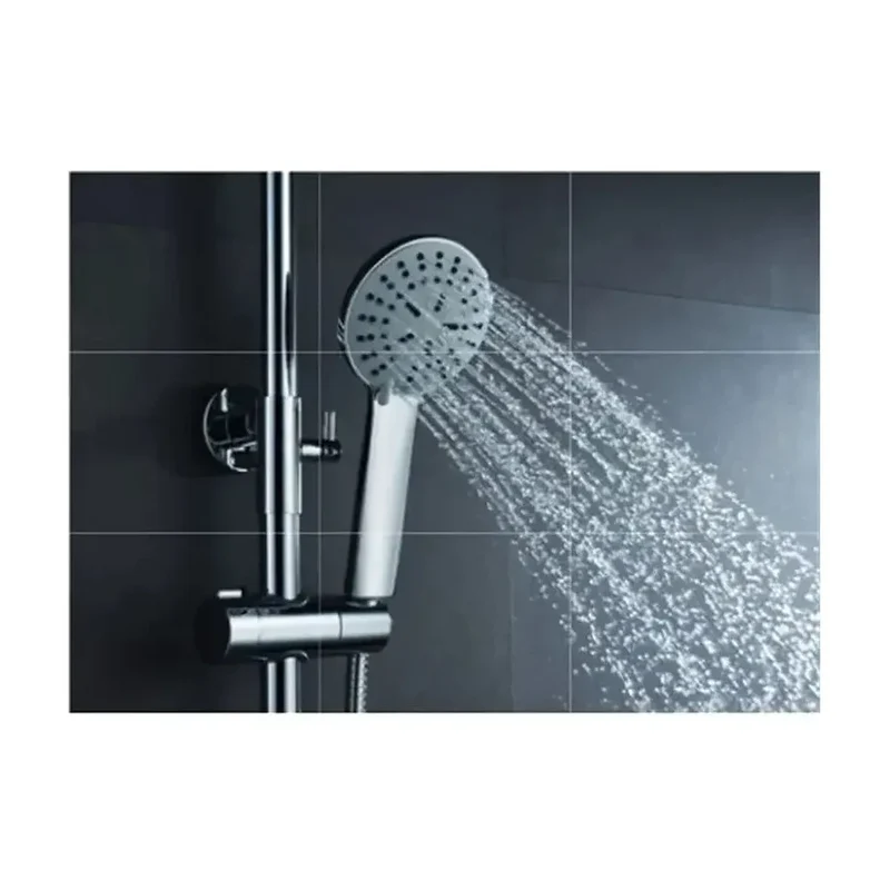Columna extensible para ducha con un diseño moderno de acabado cromado Teide de Imex