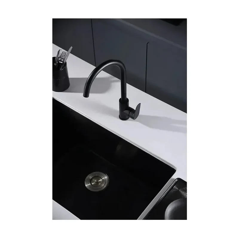 Grifería de cocina monomando redondeada de latón con acabado negro mate Belgica de Imex