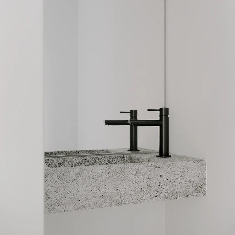 Fuente lavamanos de travertino Porto - Arenisca gris