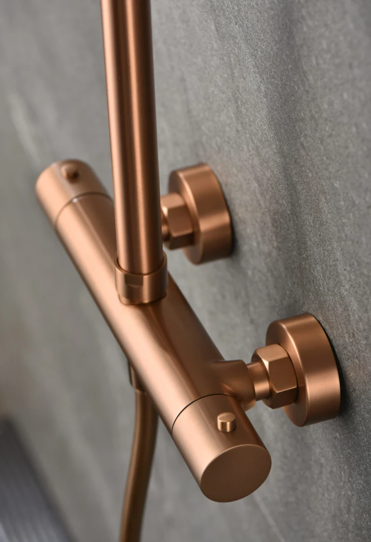 Barra Ducha Termostática Oro Rosa Cepillado Monza - Imex | Control Preciso