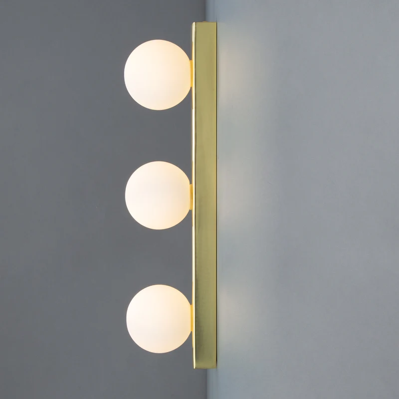 Aplique de Baño Noelani IP44 | Latón y Vidrio | Mullan Lighting