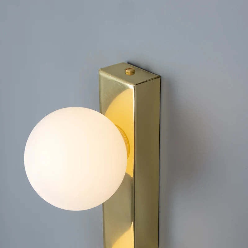 Aplique de Baño Noelani IP44 | Latón y Vidrio | Mullan Lighting