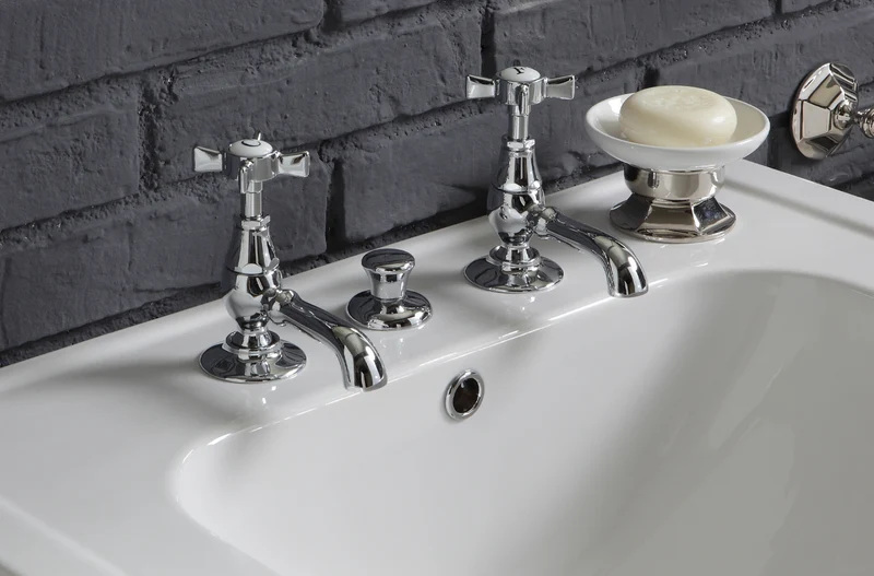 Grifería Lavabo Caño Bajo RL100 Vintage | Latón Premium Balneo Toscia