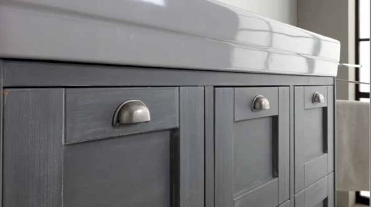 Lavabo con Mueble de Madera Cerrado - Balneo Toscia Estilo Clásico