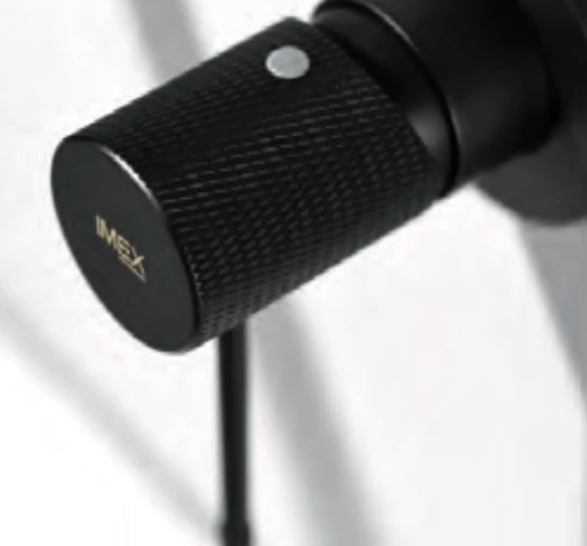 Grifería Lavabo Empotrada Line Negro Mate - Imex