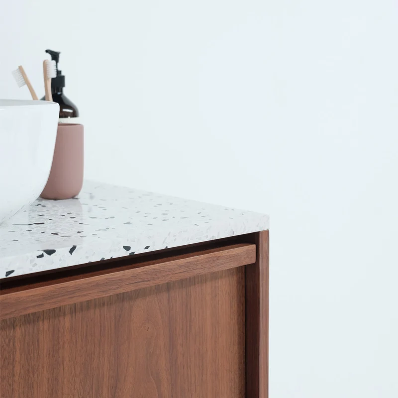 Conjunto de baño en nogal Fien - 80 cm - Alexis II con placa superior de terrazo