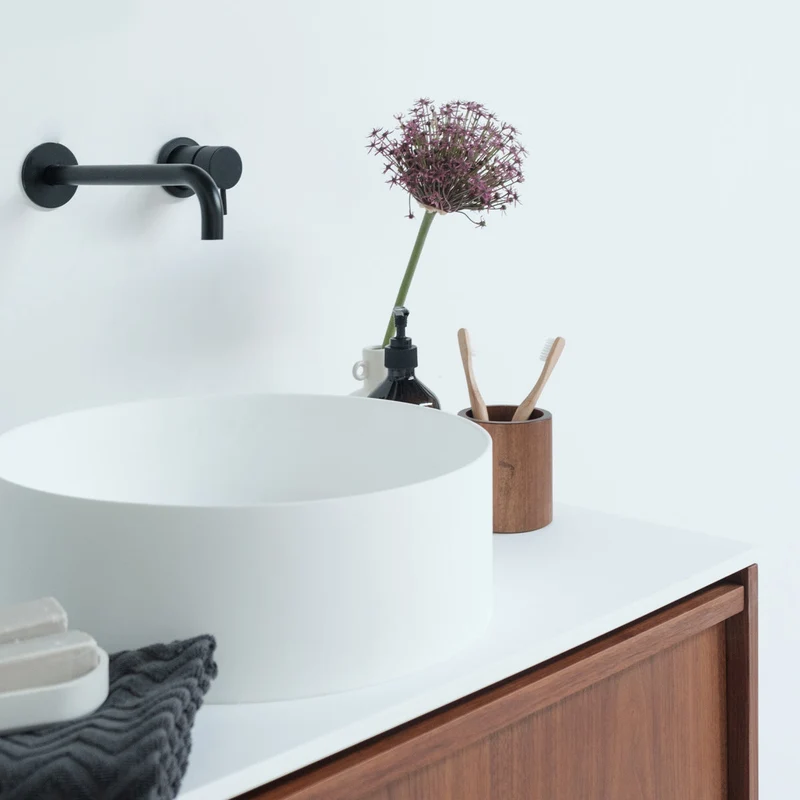 Conjunto de baño nogal Fien - Lavabos Sims de superficie maciza - 80 cm